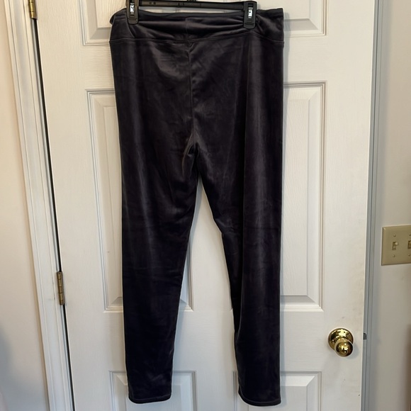 CUDDLE DUDS DOUBLE PLUSH VELOUR SIZE LARGE - Picture 2 of 3